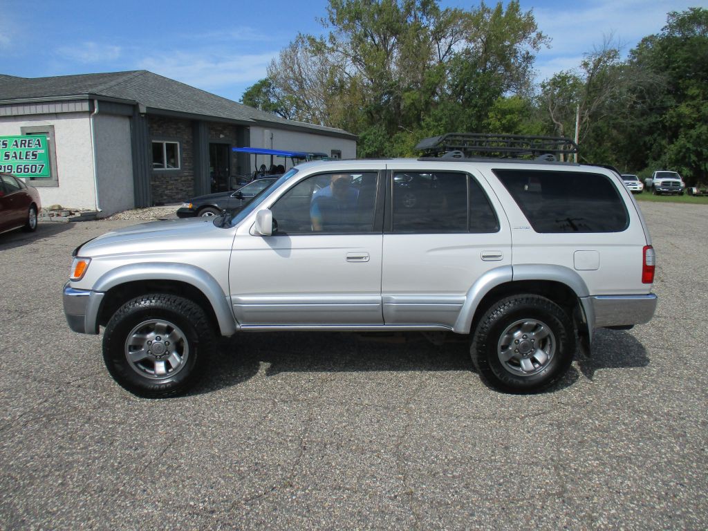 1997 Toyota 4Runner Image 2