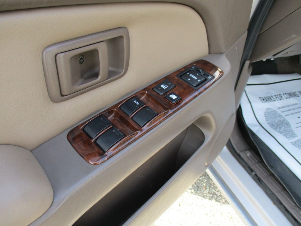 1997 Toyota 4Runner Image 11
