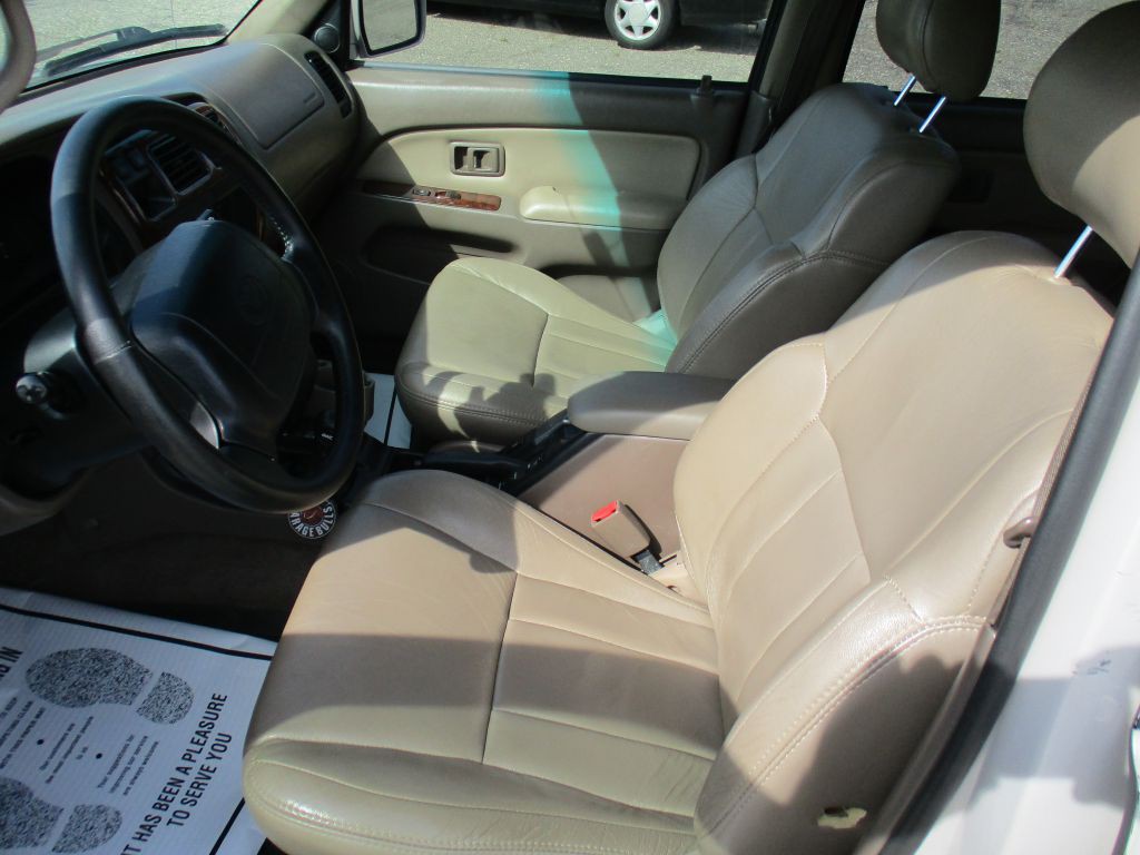 1997 Toyota 4Runner Image 13