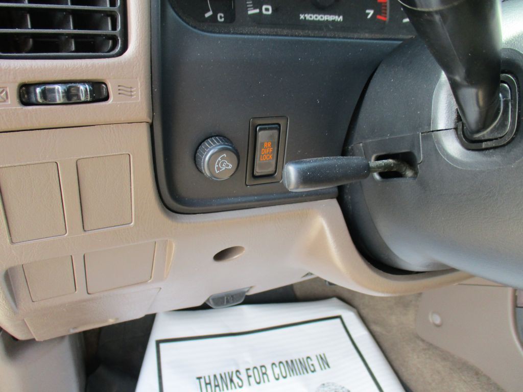 1997 Toyota 4Runner Image 14