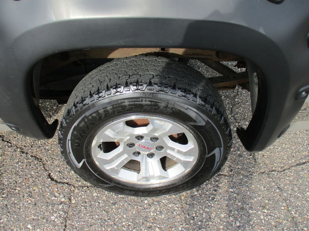 2008 GMC Sierra Image 9