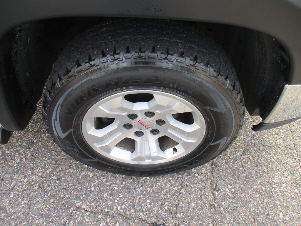 2008 GMC Sierra Image 11