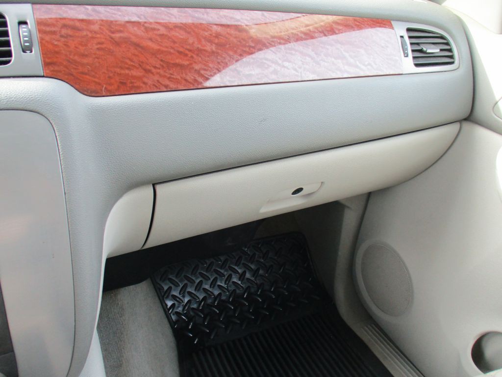 2008 GMC Sierra Image 24