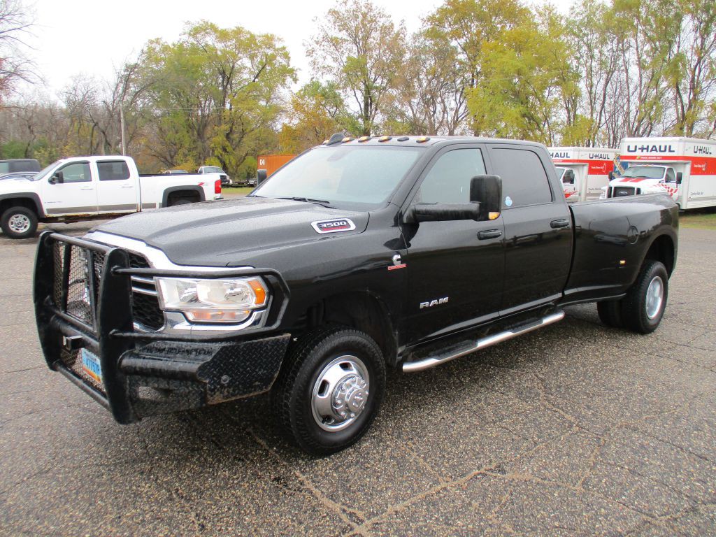 2022 RAM 3500 Image 1