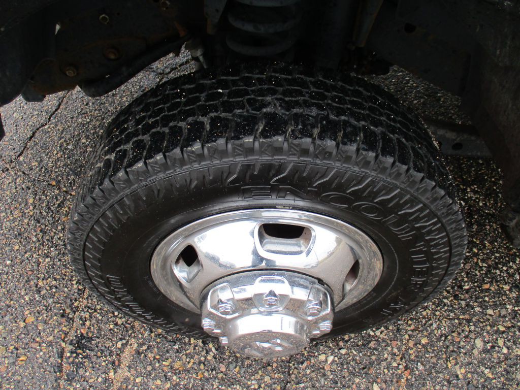 2022 RAM 3500 Image 9