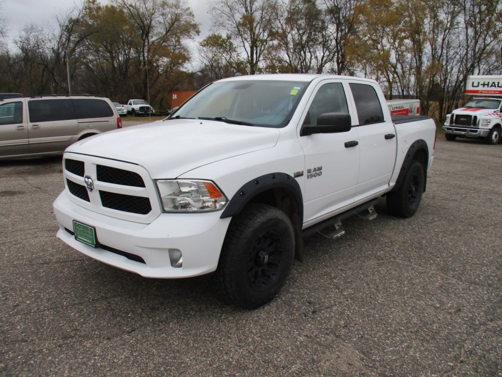 2014 RAM 1500 Image 1