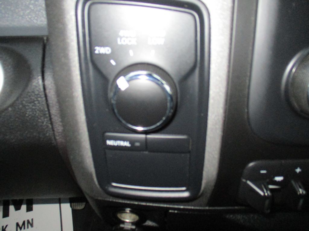 2014 RAM 1500 Image 21