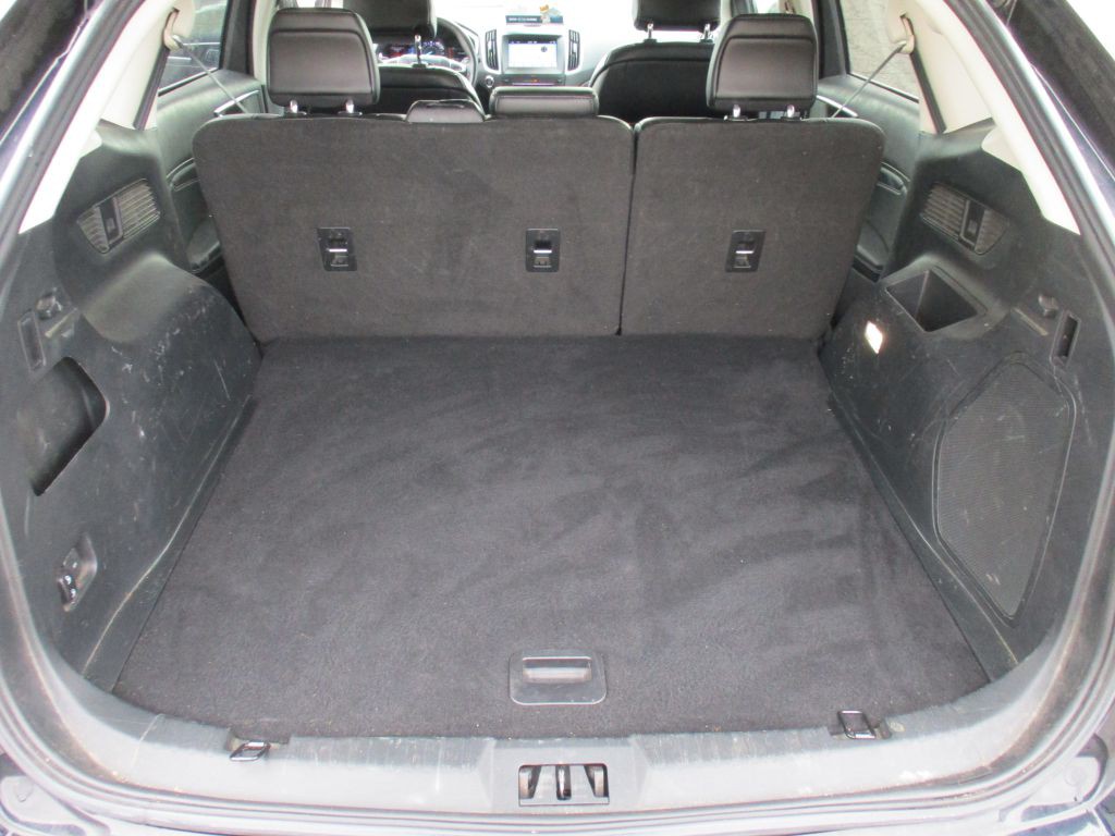 2018 Ford Edge Image 31