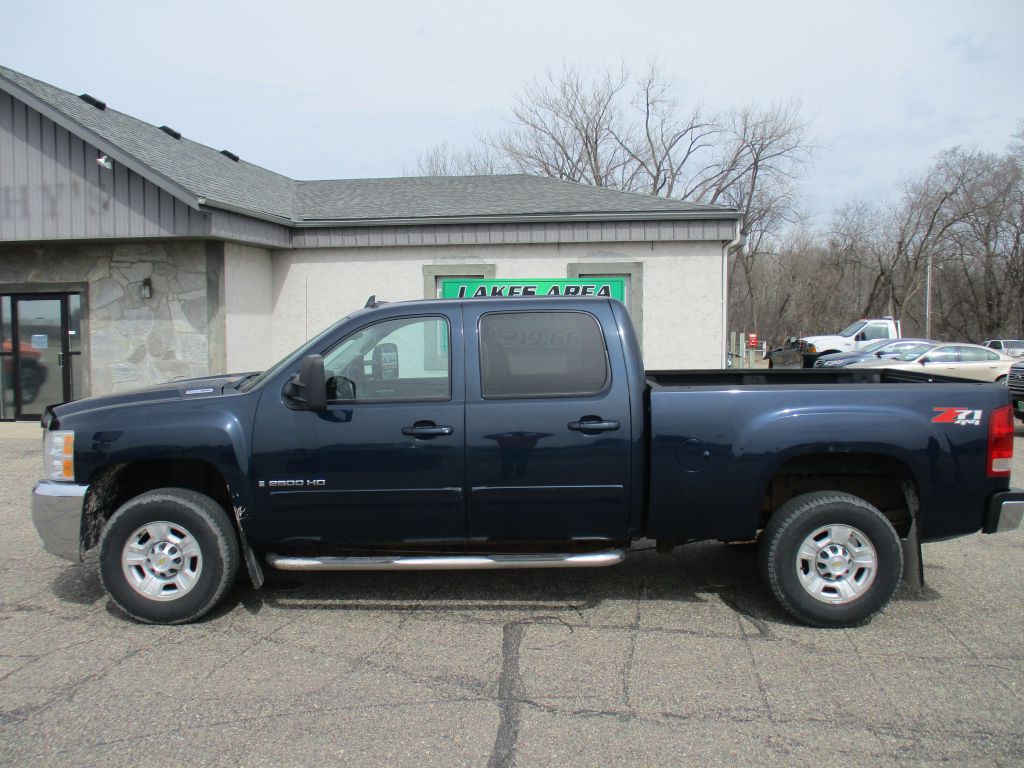2008 Chevrolet Silverado 1500 Image 2