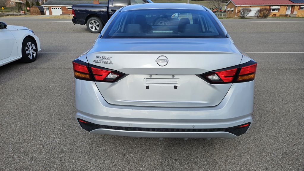 2024 Nissan Altima Image 5