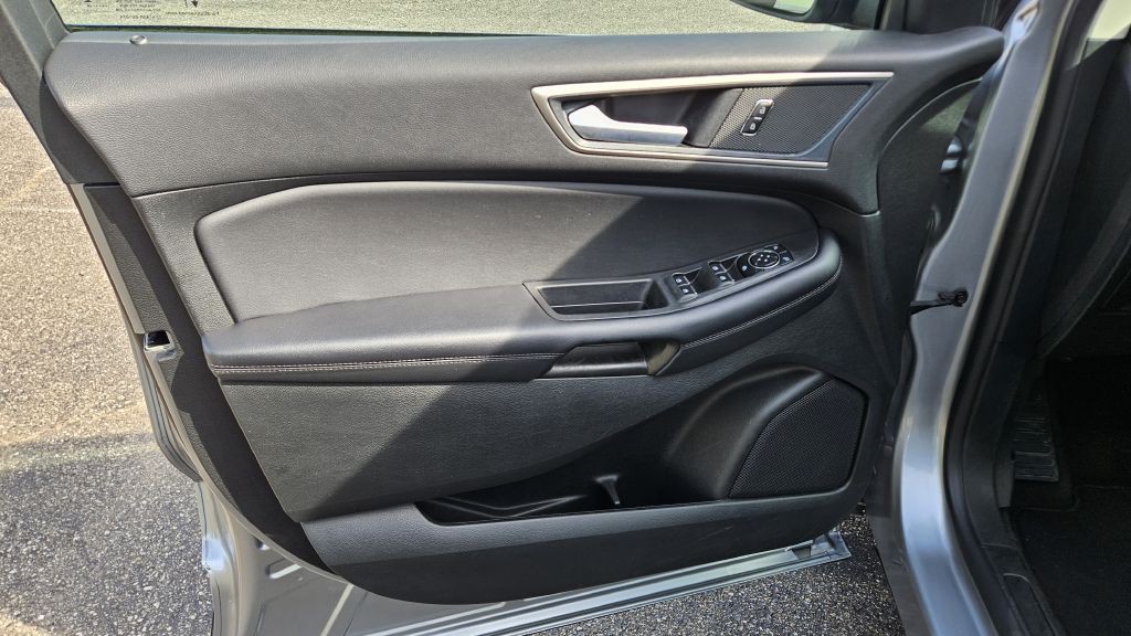 2024 Ford Edge Image 8