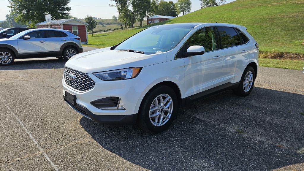 2024 Ford Edge Image 1