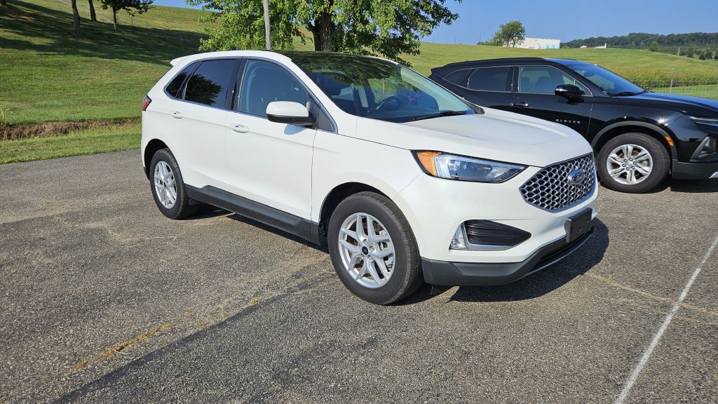2024 Ford Edge Image 3