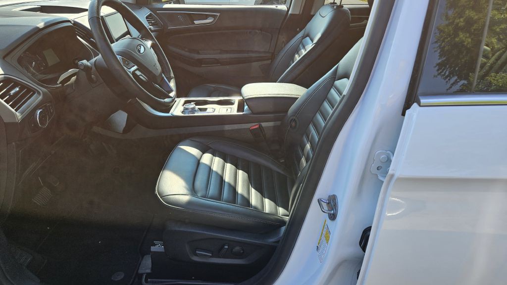 2024 Ford Edge Image 5
