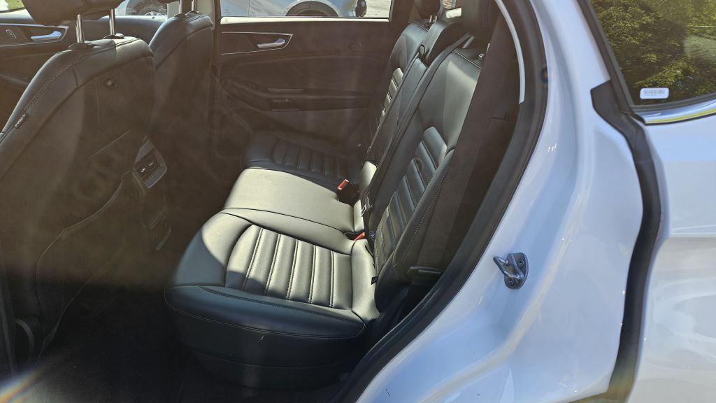 2024 Ford Edge Image 7