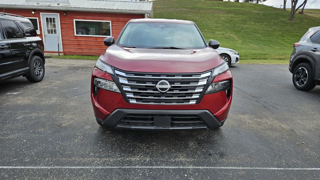 2024 Nissan Rogue Image 2