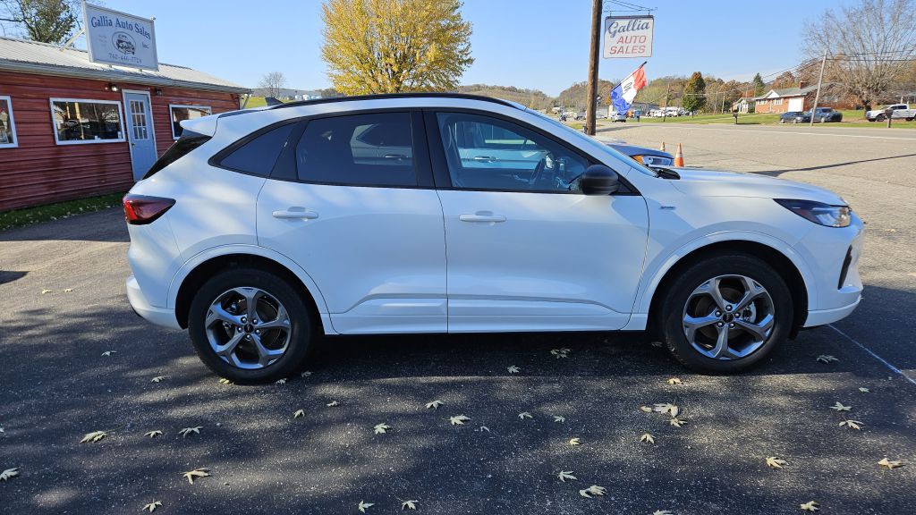 2024 Ford Escape Image 4