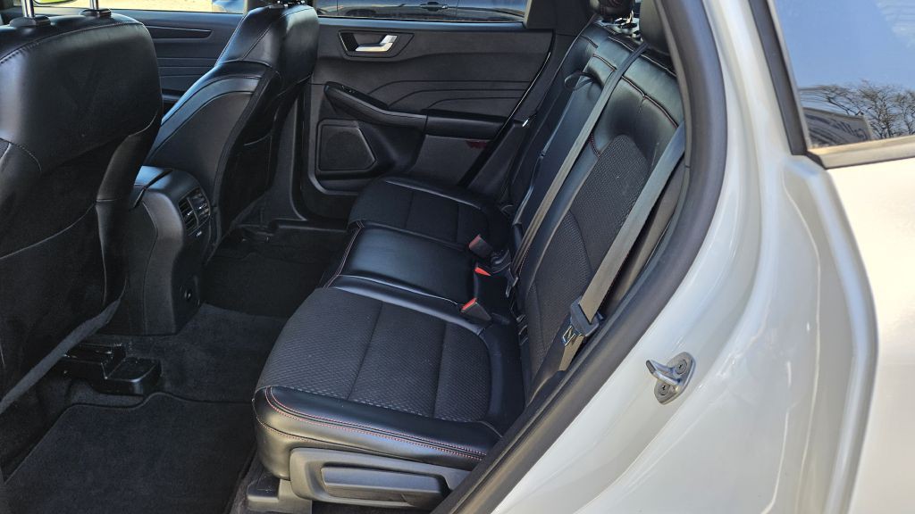 2024 Ford Escape Image 8