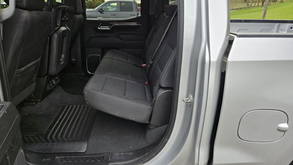 2022 Chevrolet Silverado 1500 Image 11