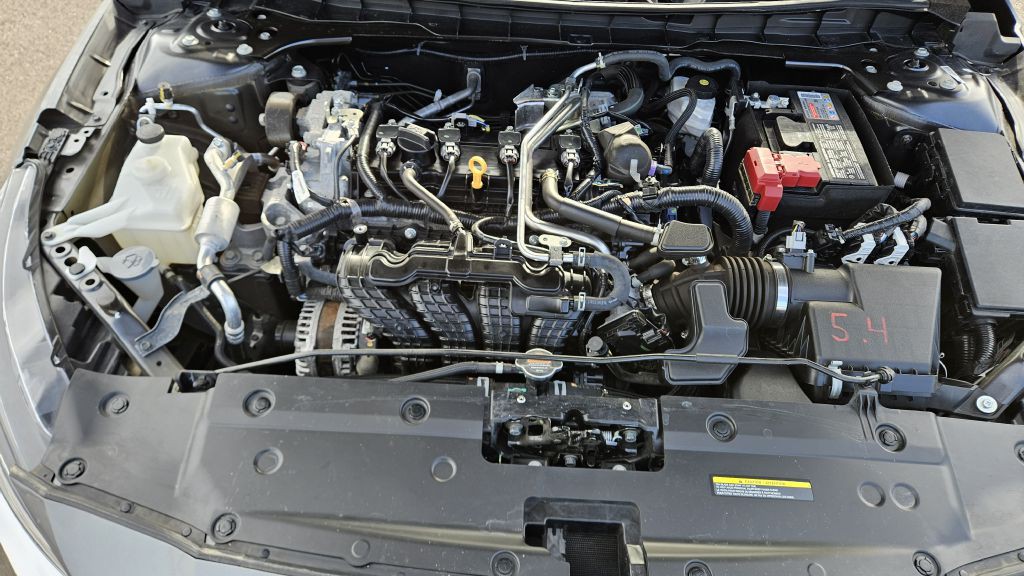 2024 Nissan Altima Image 12