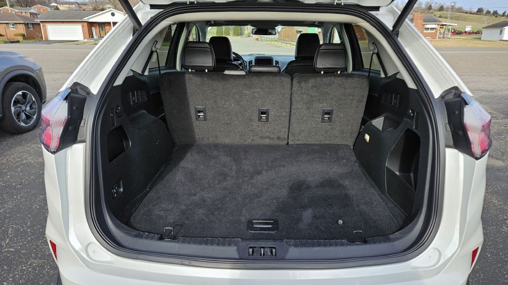 2024 Ford Edge Image 11