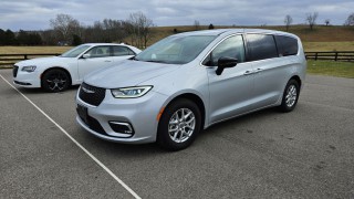 Image for 2024 Chrysler Pacifica Touring L ID: 7035273