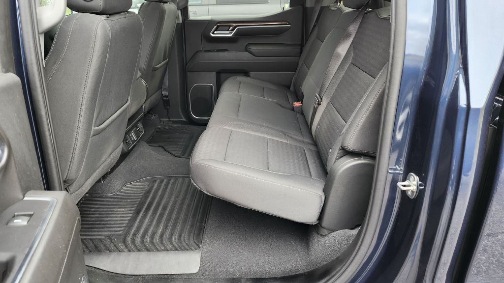 2022 Chevrolet Silverado 1500 Image 9