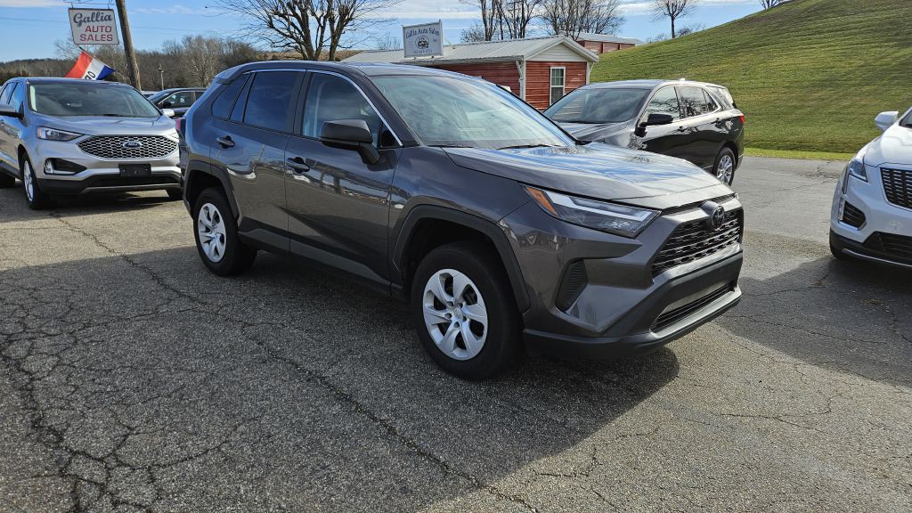 2024 Toyota Rav4 Image 3