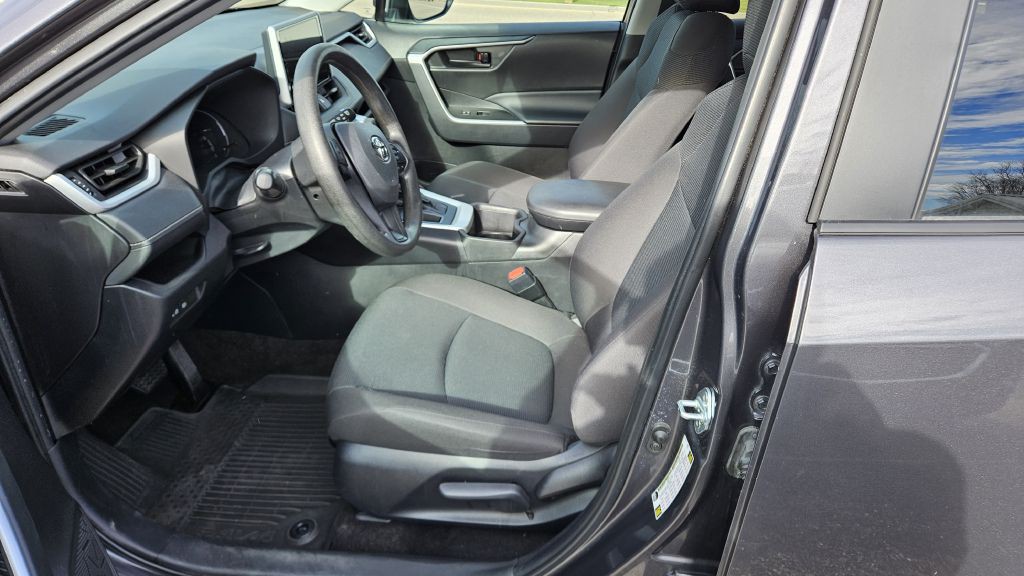 2024 Toyota Rav4 Image 7