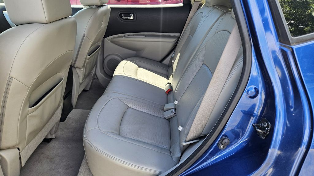 2010 Nissan Rogue Image 7