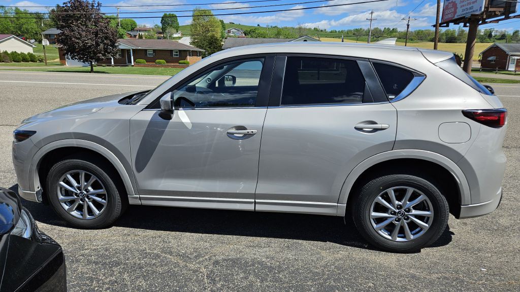 2025 Mazda CX-5 Image 6