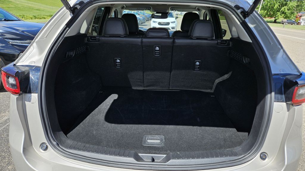 2025 Mazda CX-5 Image 12