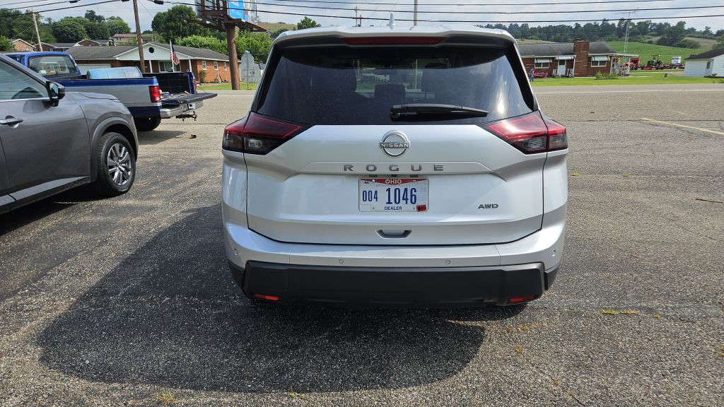 2025 Nissan Rogue Image 5