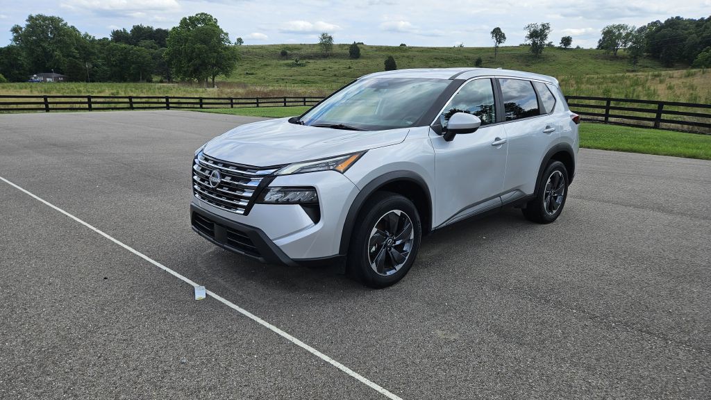 2025 Nissan Rogue Image 1