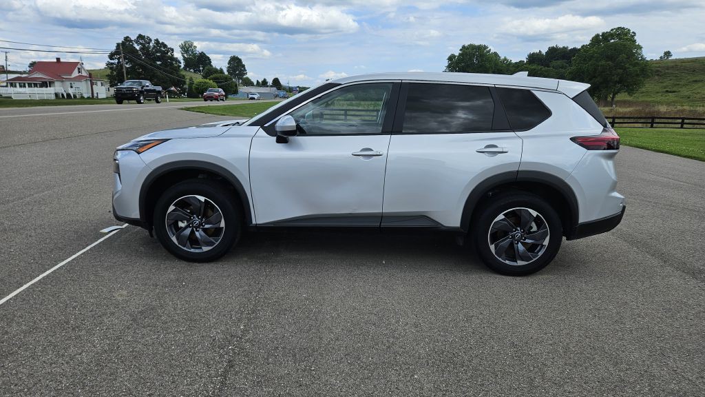 2025 Nissan Rogue Image 6