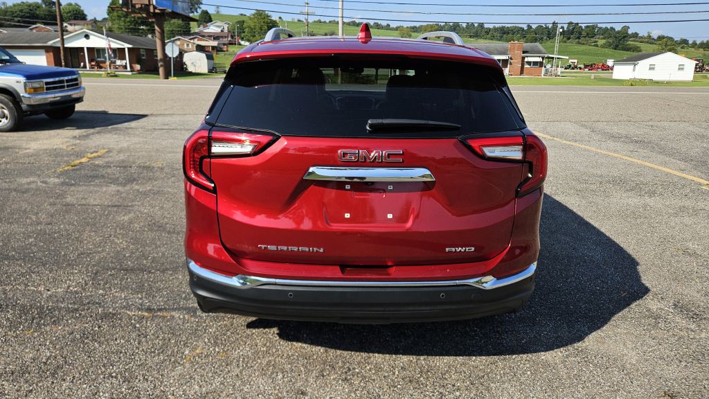 2023 GMC Terrain Image 5