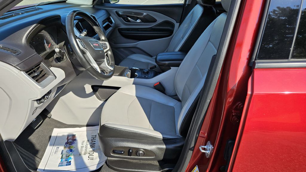 2023 GMC Terrain Image 7