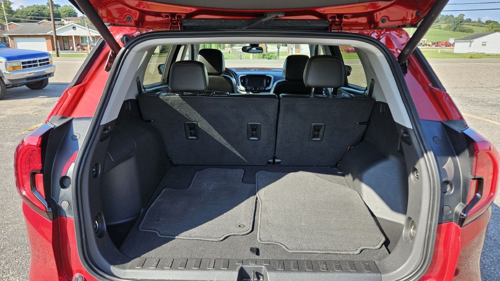 2023 GMC Terrain Image 11