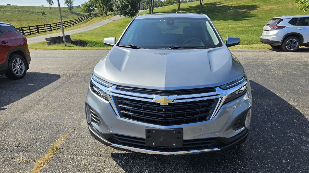 2024 Chevrolet Equinox Image 2