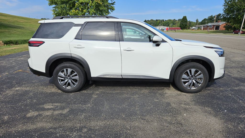 2025 Nissan Pathfinder Image 4