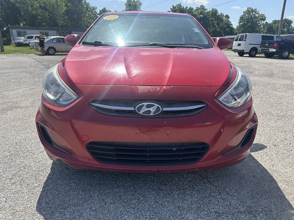 2016 Hyundai Accent Image 8