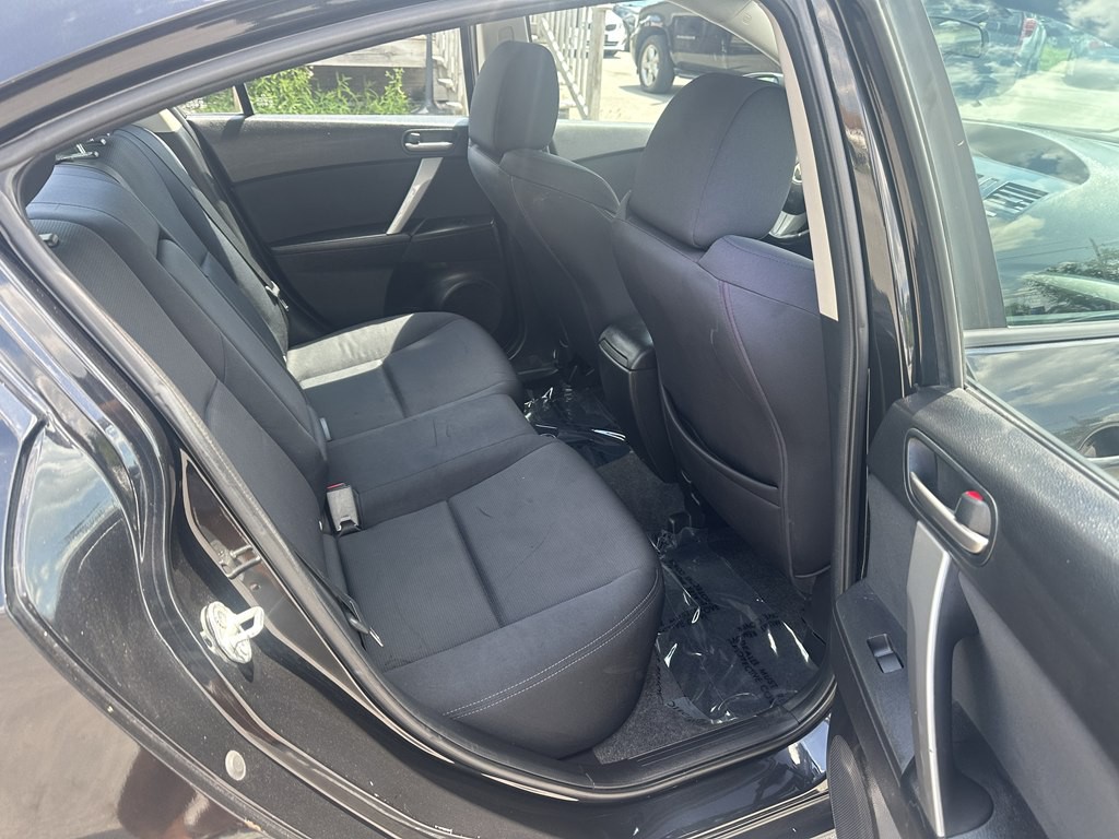 2010 Mazda Mazda3 Image 15