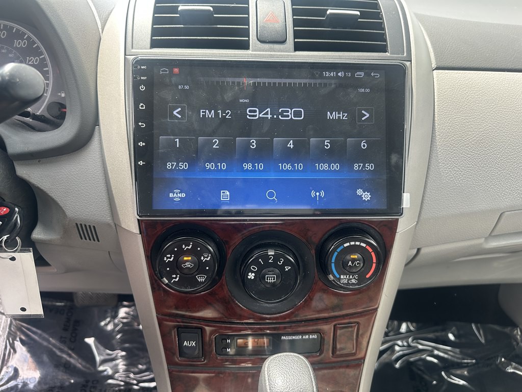 2010 Toyota Corolla Image 16