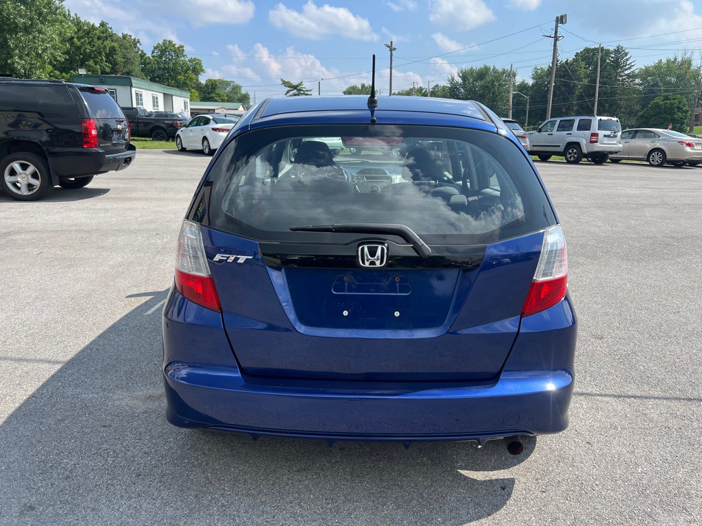 2013 Honda Fit Image 4