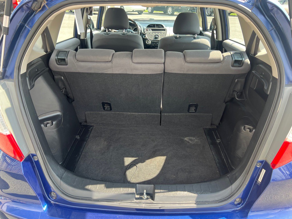 2013 Honda Fit Image 12