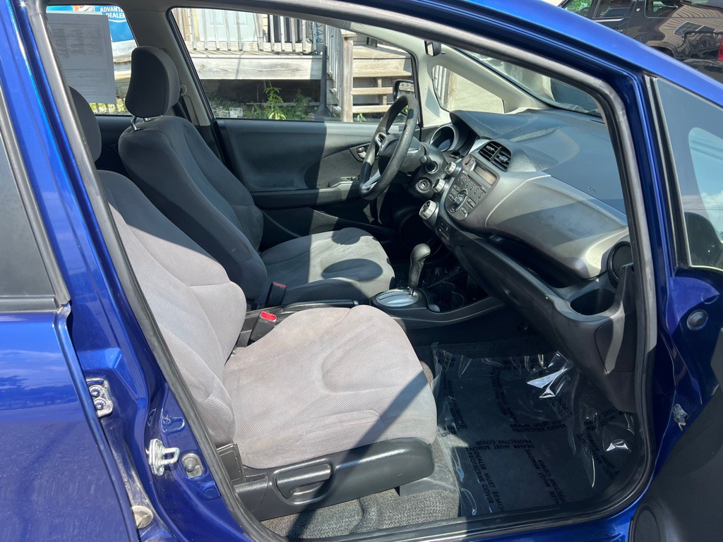 2013 Honda Fit Image 14