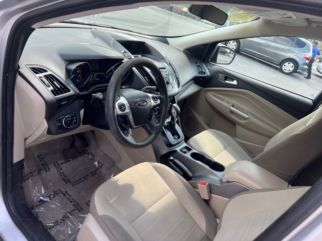 2014 Ford Escape Image 10