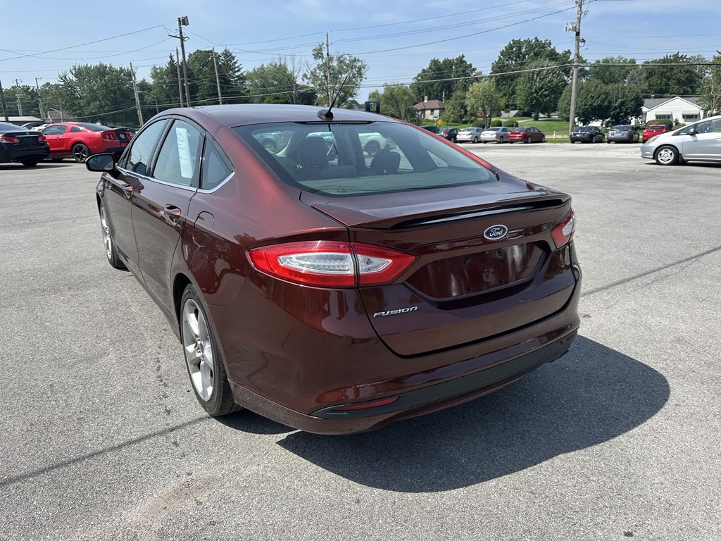 2016 Ford Fusion Image 5
