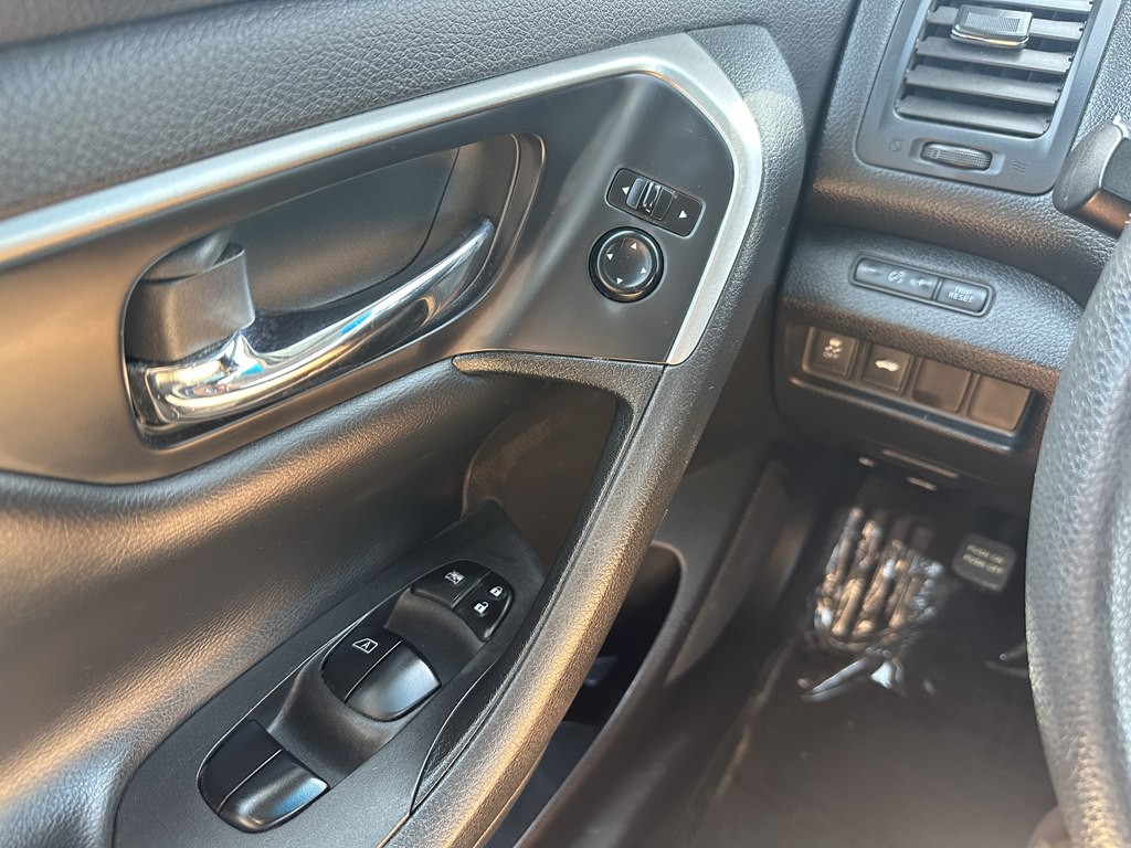 2015 Nissan Altima Image 21