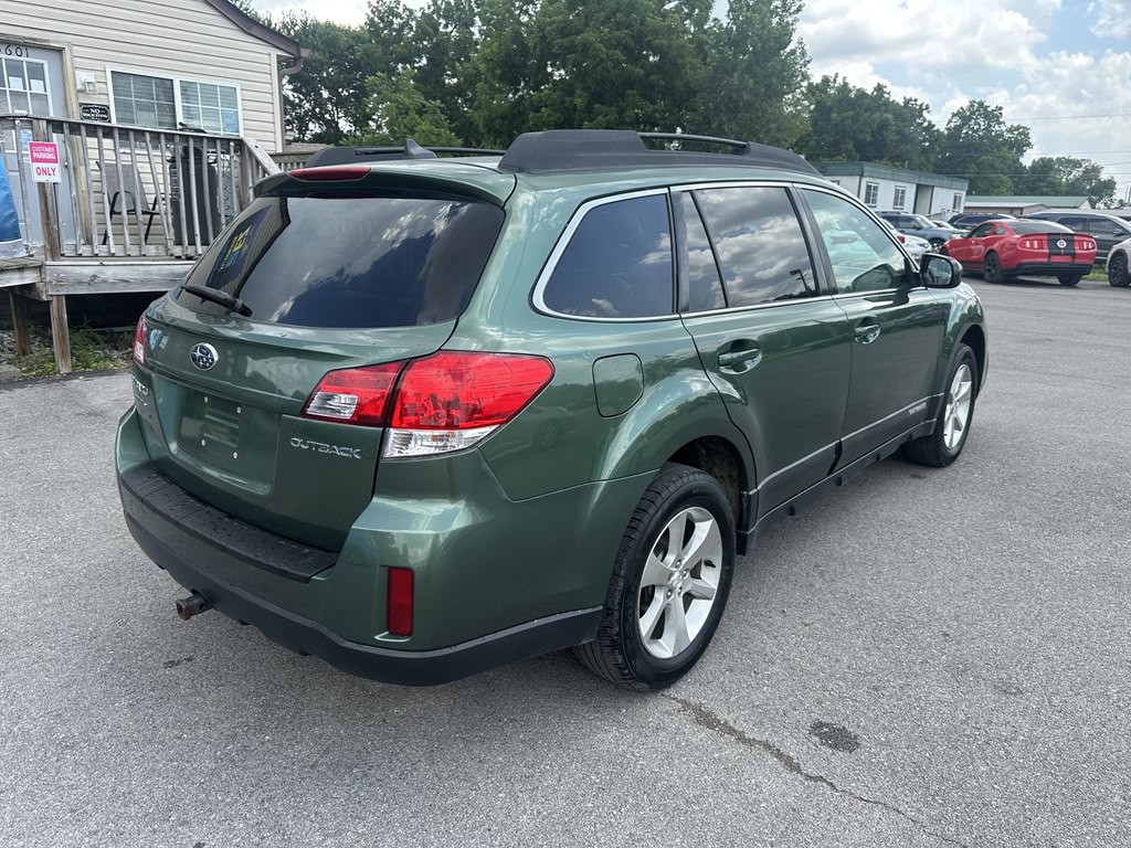 2013 Subaru Outback Image 3